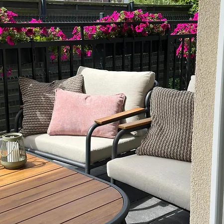 Piaskowy Dom Проживание в семье *