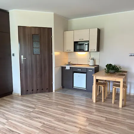 Piaskowy Dom ホームステイ ヤンタル