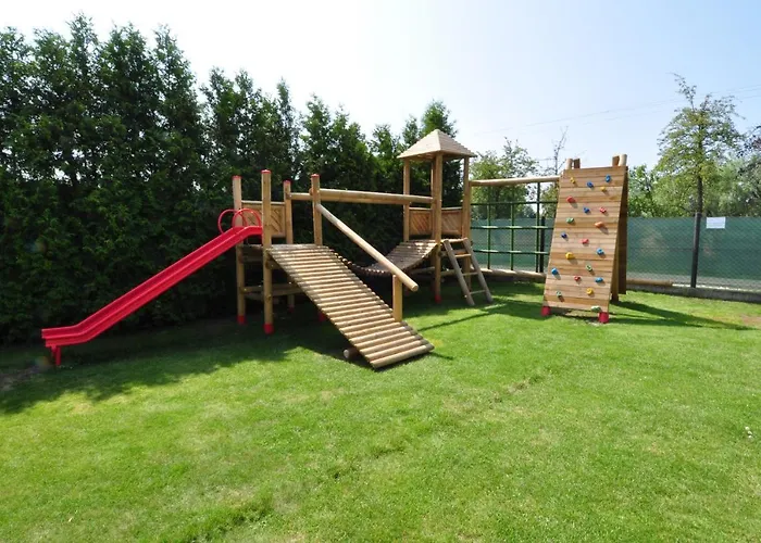 Piaskowy Dom * يانتار